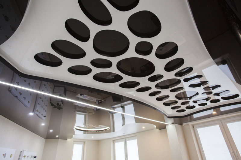 Фото натяжных потолков